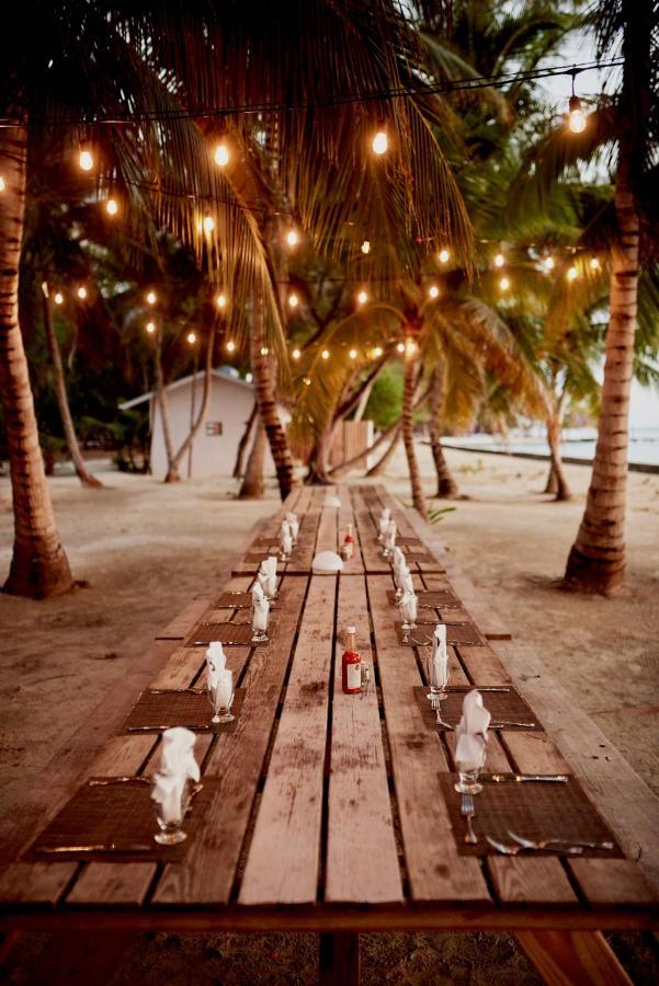 Thatch Caye Resort A Muy'Ono Resort Hopkins Exterior foto